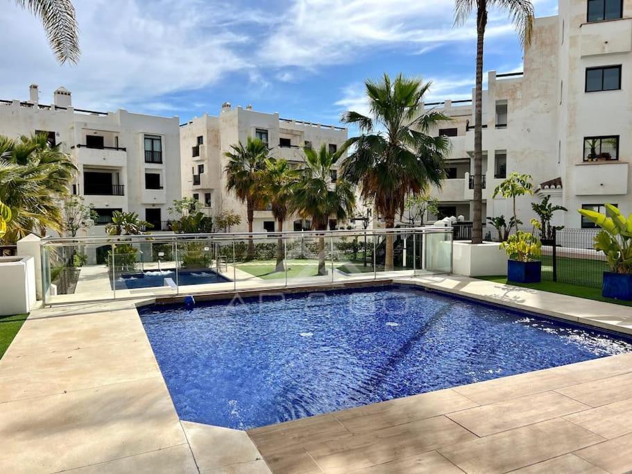 Apartment Oasis & Salobrena
